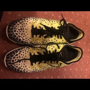 Brand new never worn Nike sneakers